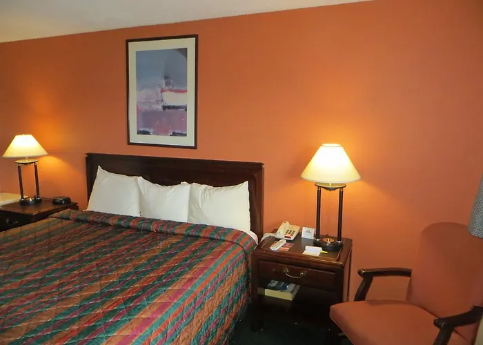 Days Inn By Wyndham Elk Grove Village O\'Hare Airport West