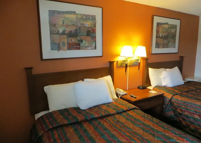Days Inn By Wyndham Elk Grove Village O\'Hare Airport West